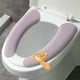 thumbnail image 2 of Asiento de inodoro acolchado para baño Fibras elásticas Fácil de colocar Funda acolchada Asiento de inodoro cómodo y lavable, 2 of 4