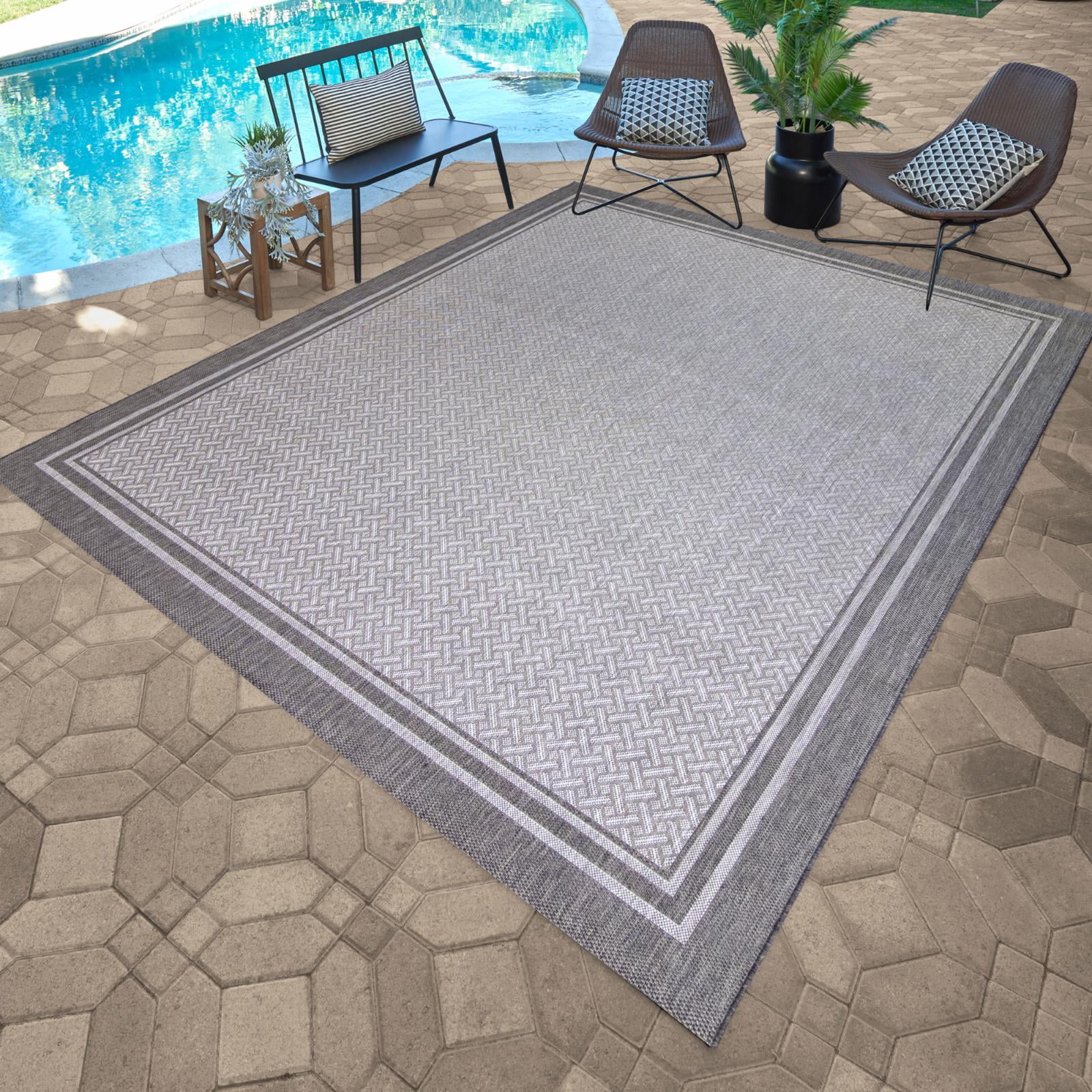 Gertmenian Paseo Soroa Modern Border Black White Outdoor Area Rug, 8x10