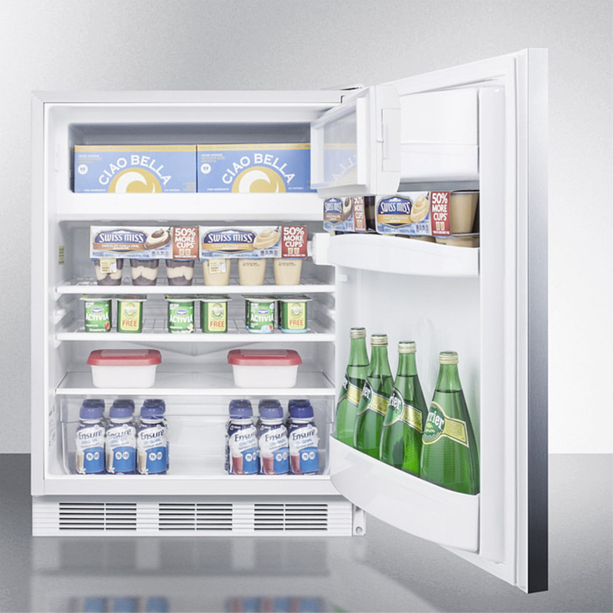 Built-in undercounter ADA compliant refrigerator-freezer for general purpose use, w/dual evaporator cooling, lock, SS door, horizontal handle, white cabinet