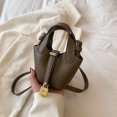 thumbnail image 1 of Bolso bandolera pequeño de estilo europeo y americano para mujer, estilo cóncavo, para llevar en la mano, para niñas y niños, para otoño e invierno, 1 of 6
