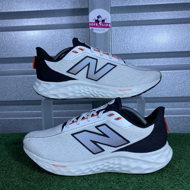 New Balance Fresh Foam Arishi V4 White Black MARISYR4 Men’s - Sz 10 D