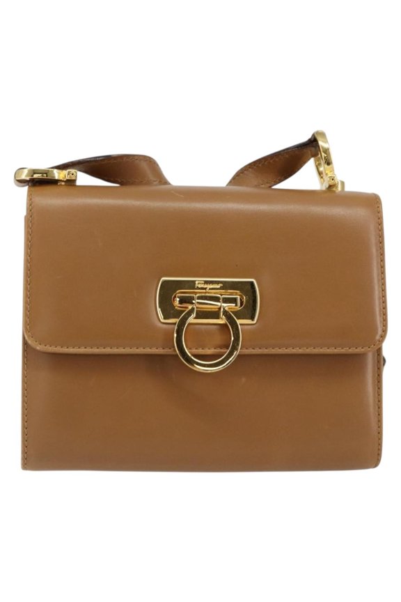 Pre-Owned Salvatore Ferragamo Gancini Shoulder Bag Leather Brown Leather Shoulder Bag Bag