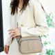 thumbnail image 5 of Monedero para mujer bolso bandolera de viaje de cuero auténtico bolso informal con colgante, 5 of 9