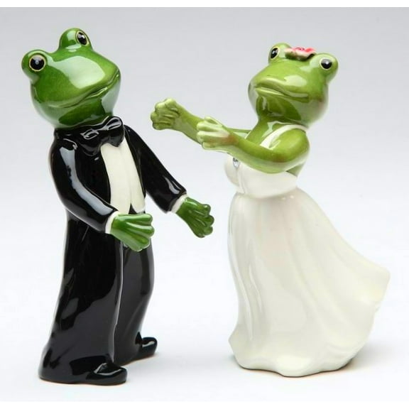 Frog Wedding Couple  Salt & Pepper Shaker By Lee Fitzgerrell 