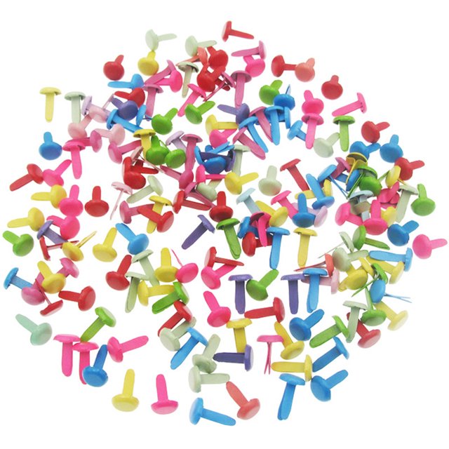 100 Pcs Mini Ongles Ronds à Deux Pieds en Forme de Corne Matériaux Faits Main pour Enfants Papier Estampage Outil de Scrapbooking DIY (Multicolore Aléatoire)