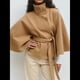 thumbnail image 4 of Ponchos con Mangas de Murciélago para Mujer, Abrigo de Lana con Cuello Alto y Cinturón, Chaqueta Corta de Invierno Caqui L, 4 of 6