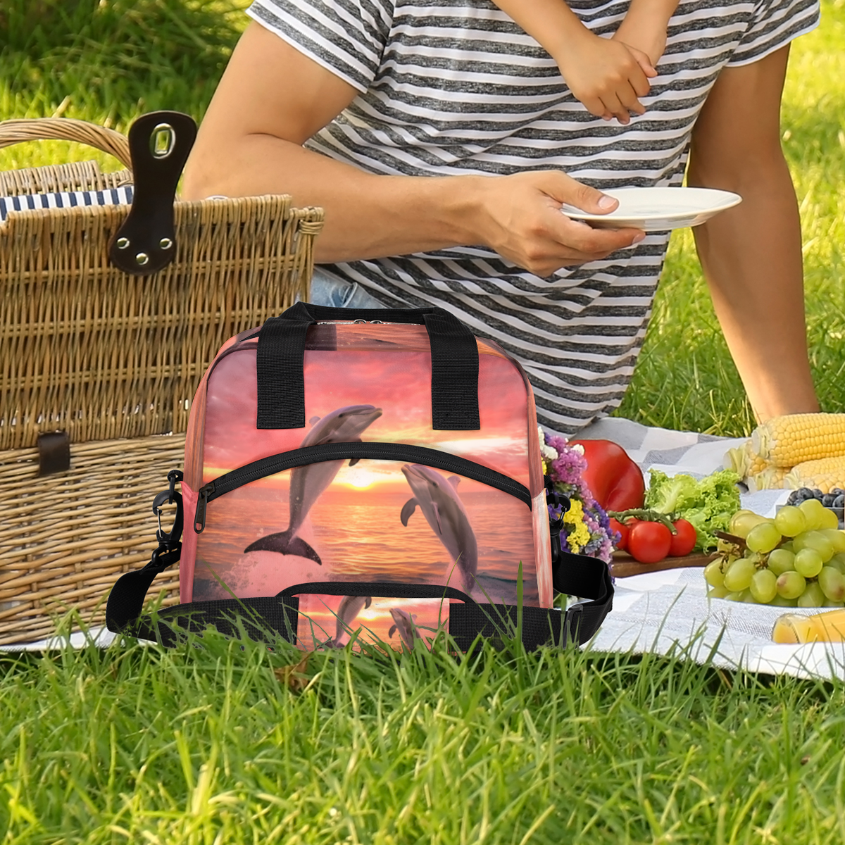Herdesigns Dolphin Themed Insulated Lunch Bag for Women Men Adults Large Reusable Lunch Box Sea Dolphin Leakproof Cooler Tote Bags with Adjustable Shoulder Strap