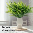 thumbnail image 4 of Plantas de helecho artificiales Liuwei verdes para decoración de porches y patios interiores y exteriores, 4 of 5
