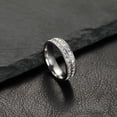 thumbnail image 1 of Anillo de pareja de acero de titanio con circonitas cuadradas estrelladas de una o dos filas de joyería de acero inoxidable para mujer, 1 of 6