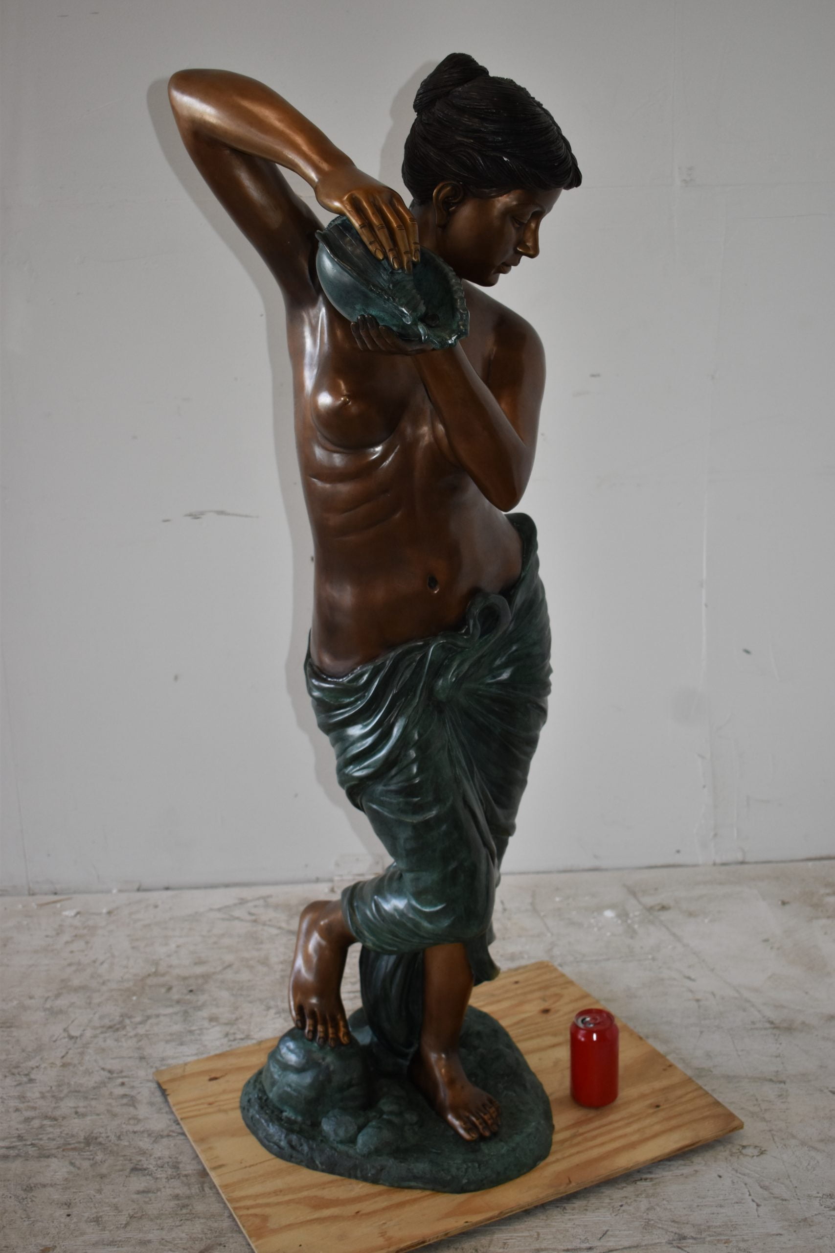 Nifao Girl With a Shell Fountain Bronze Statue – Outdoor Garden Decor Sculpture, 18"L x 19"W x 52"H