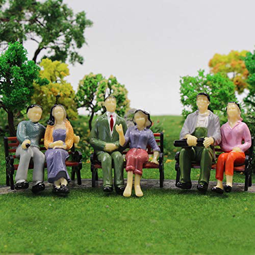 12pcs Seated 1:25 Painted Passengers Figures G Scale for Model Railway Trains 