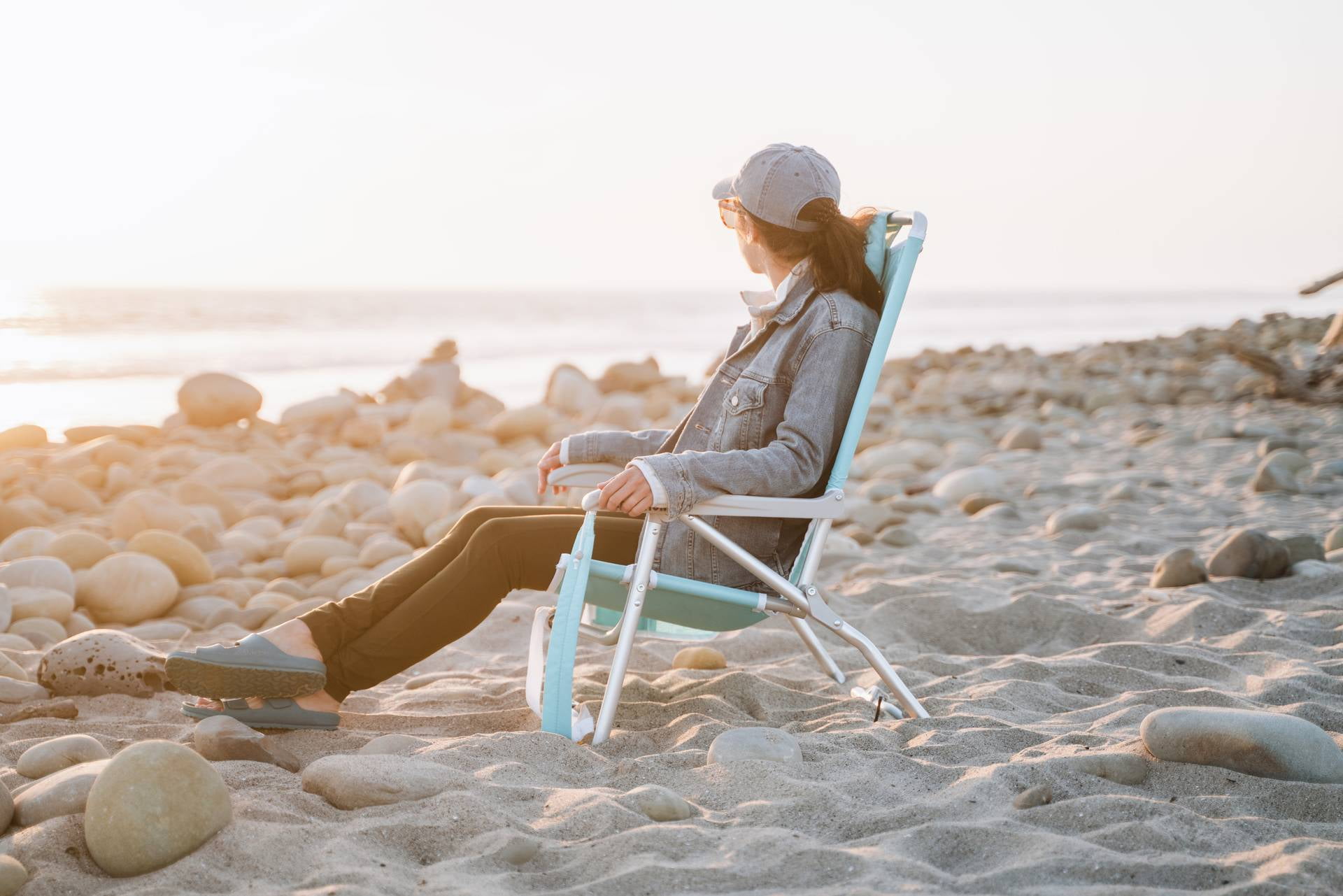 GCI Outdoor Bi-Fold Beach Chair Compact Low Profile Reclining Chair, Seafoam