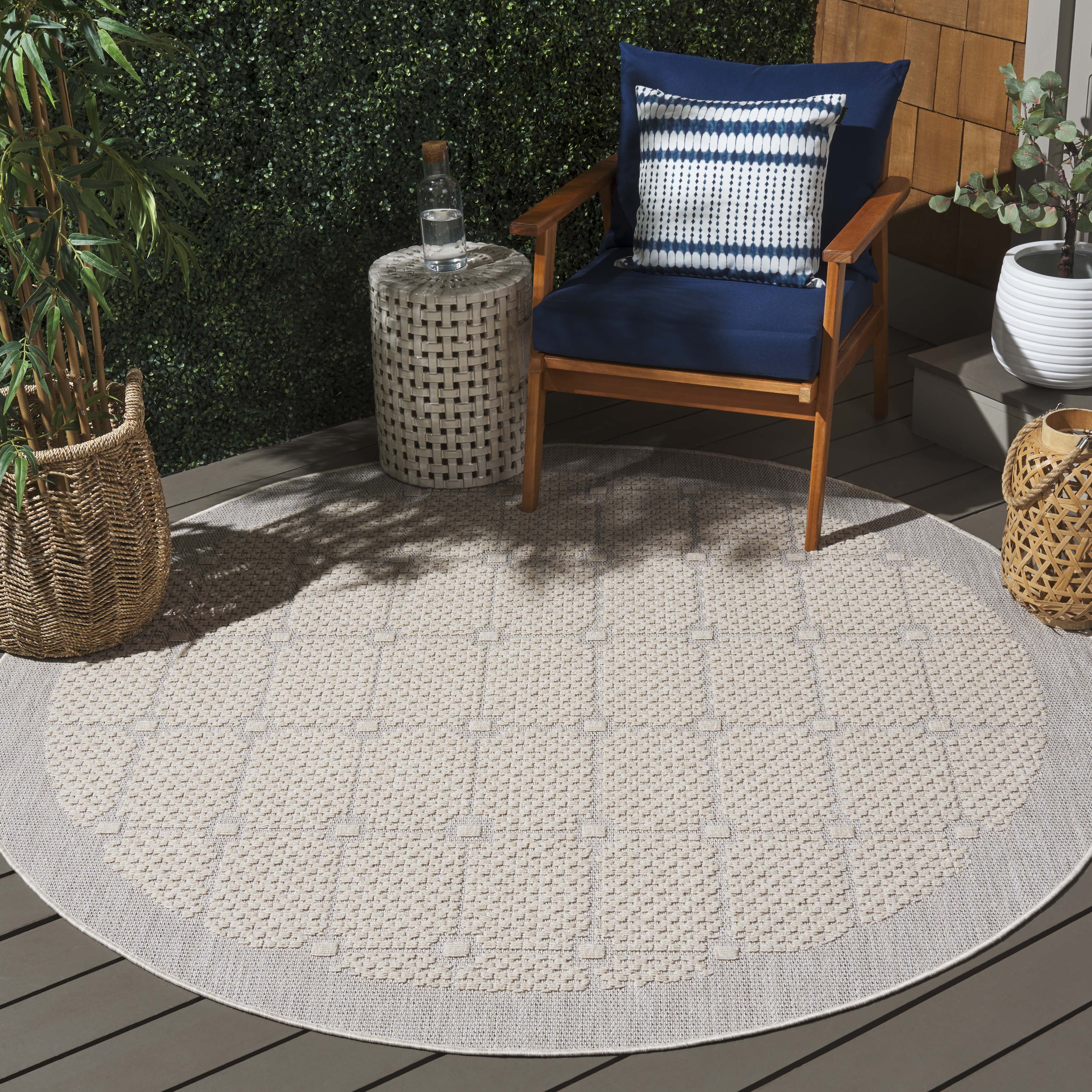SAFAVIEH Milos Bailey Geometric Indoor/Outdoor Area Rug, Beige, 6'7" x 6'7" Round