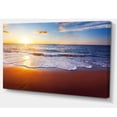 thumbnail image 2 of Vagues Bleues et Sable Brun, 2 of 3