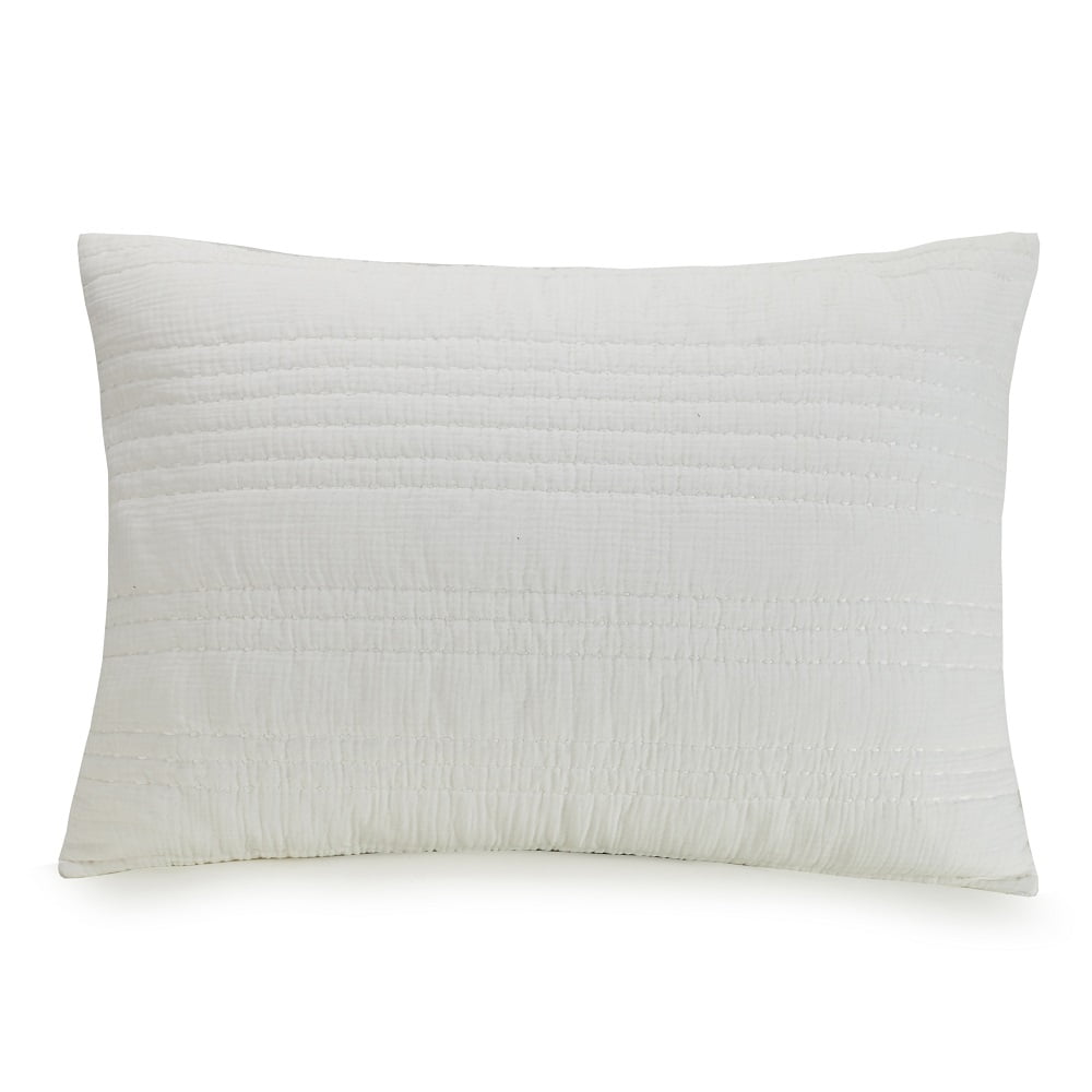 1977 Dry Goods White Atmosphere Cotton King Quilt