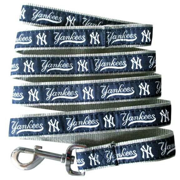 Pets First MLB New York Yankees Cats and Dogs Durable Pet Leash, Medium