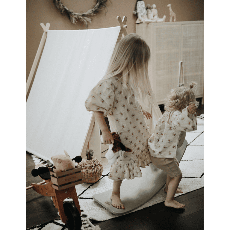 Kinderfeets Original Kinderboard Versatile Waldorf Wood Balance