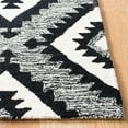 thumbnail image 6 of SAFAVIEH Aspen Michaelangelo Southwestern Wool Runner Rug, Charcoal/Black, 2'3" x 7', 6 of 9