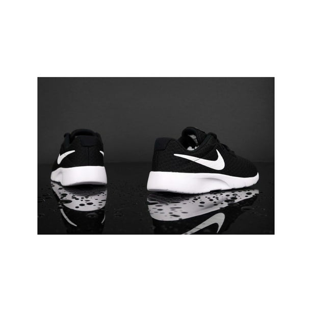 Nike clearance tanjun 7