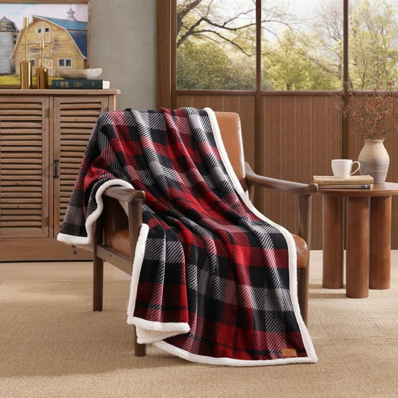 Realtree Throw Blanket 50" x 60" Plush with Sherpa Printed Red/Black Plaid