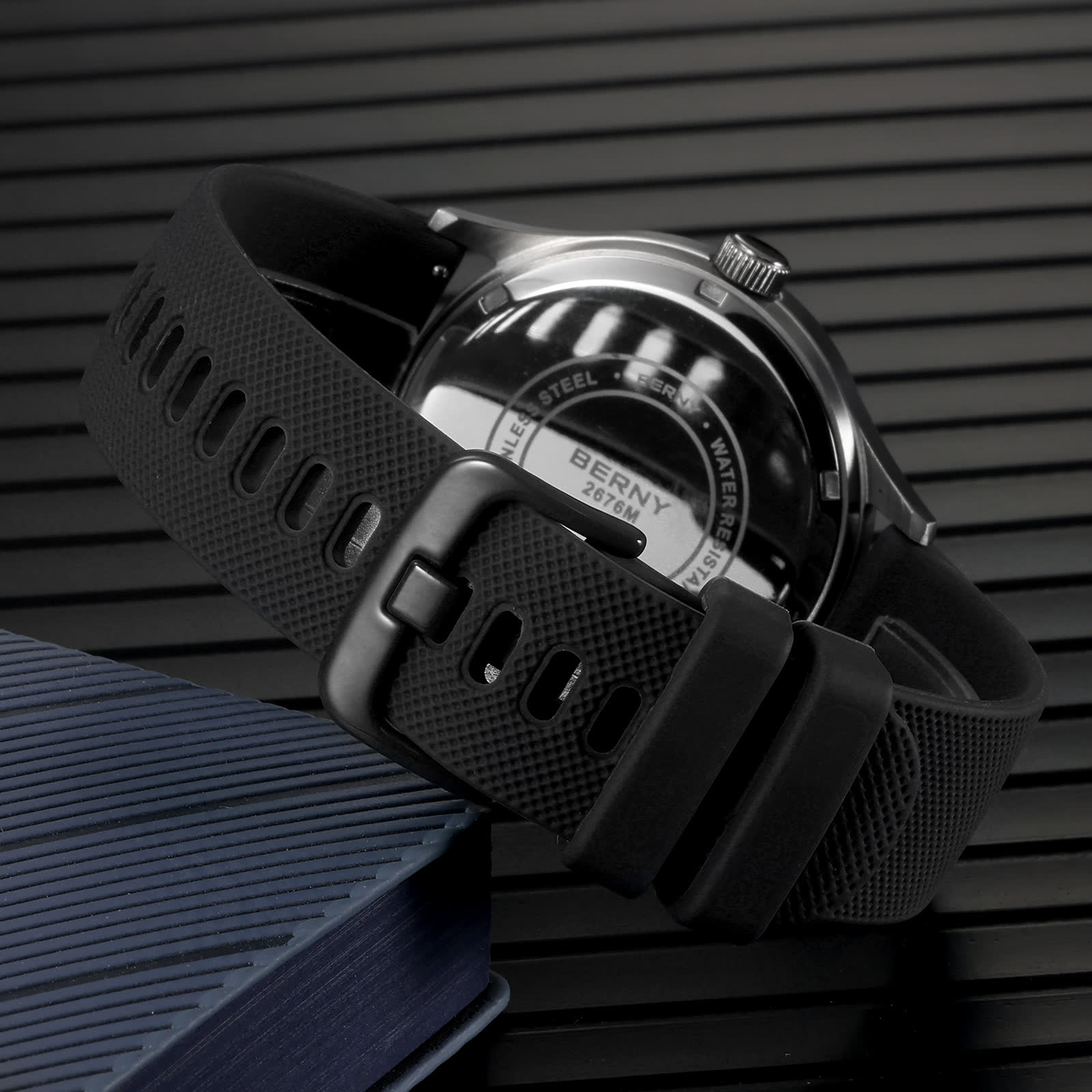 BERNY Quartz Watch for Men, Fashion Sports Men Watches with Silicone Strap, Date & Day Calendar, Casual Waterproof Men's Watch, Gray