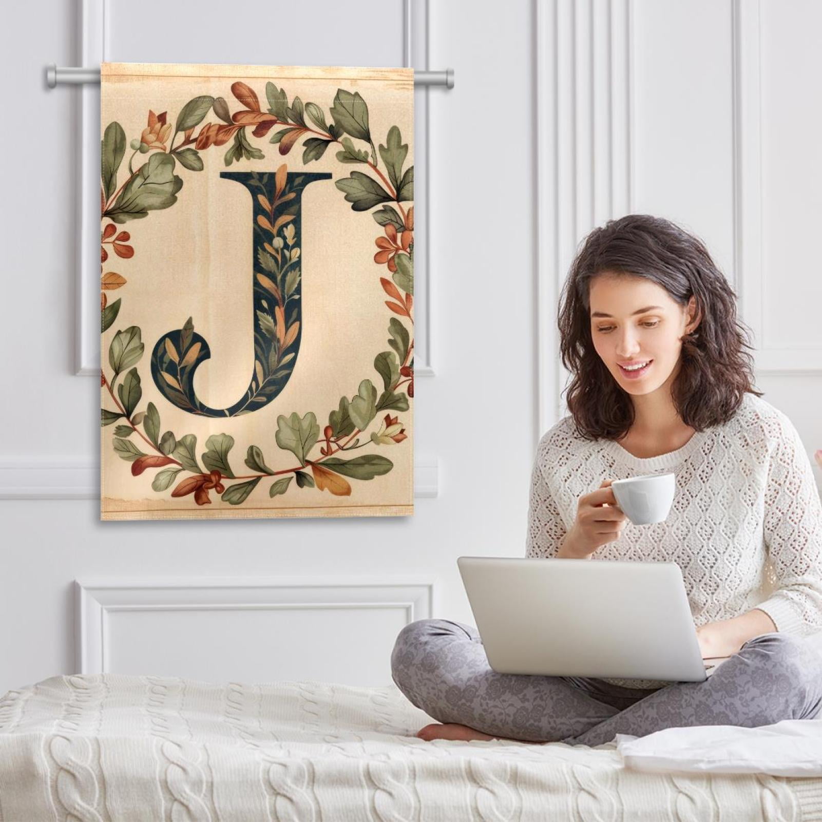 Welcome Letter J with Wreath Retro Pattern Garden Flag, Vertical Double Sided Small House Flag, Yard Farmhouse Outdoor Deck Veranda Lawn Decor 28x40 Inch