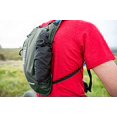 thumbnail image 4 of CAMELBAK : CLASSIC™ LIGHT : SAFETY YELLOW/SILVER : 2L / 70OZ, 4 of 12