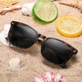 thumbnail image 3 of Gafas de sol DUSHINE polarizadas para mujer de estilo retro clásico, 3 of 7