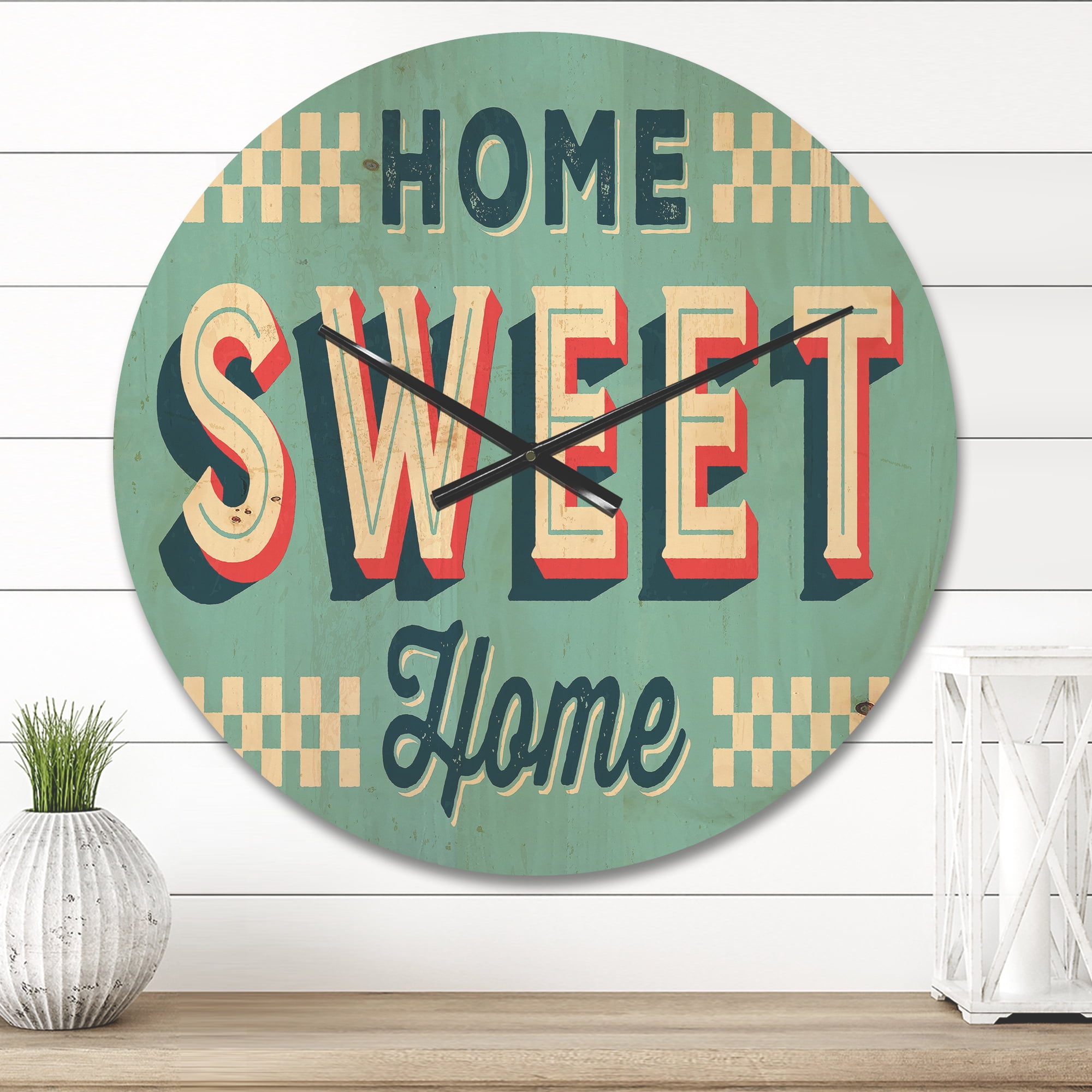 Designart 'Old Metal Style Home Sweet Home' Vintage Wood Wall Clock