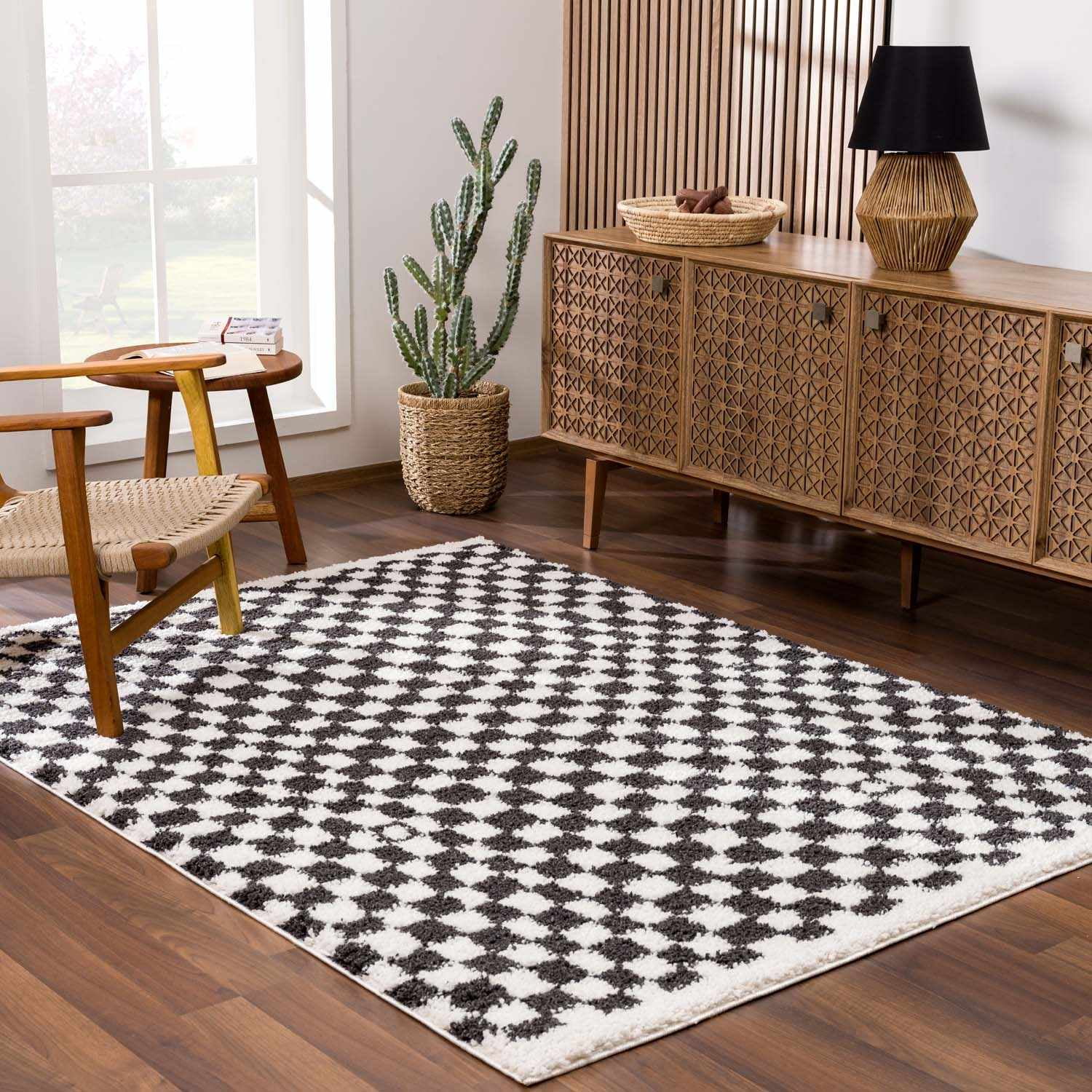 BoutiqueRugs Kieu Black and White Checkered Shag Rug - High