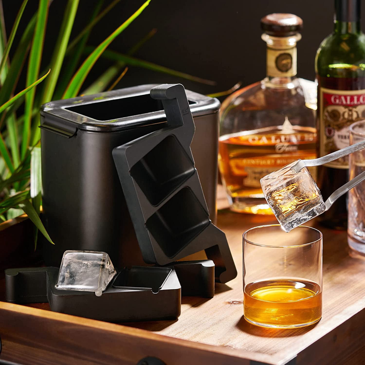Glacier Ice Maker -   Square Cubes for Whiskey & Cocktails, Black