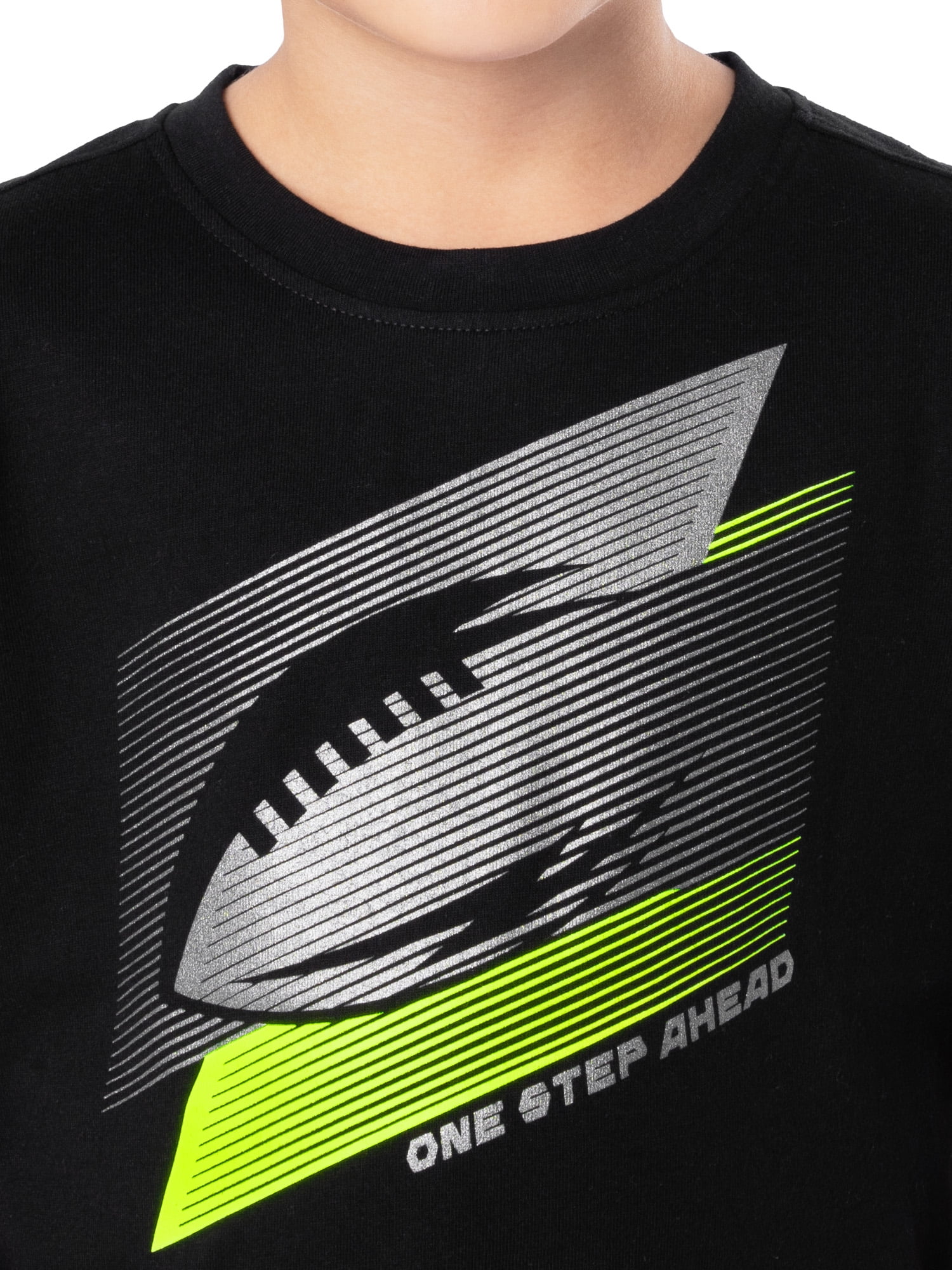 Athletic Works Boys Active Short Sleeve Graphic T-Shirt, Sizes 4-18 & Husky