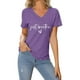 thumbnail image 1 of Camiseta informal de mujer con estampado de corazones de San Valentín: cuello redondo, manga corta, mezcla suave de poliéster y spandex para climas cálidos., 1 of 4