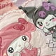 thumbnail image 3 of Kuromi Cinnamoroll Anime Kawaii Sanrio colcha para estudiantes conjunto de tres piezas lindo dibujo animado My Melody sábana manta niñas juguetes, 3 of 5