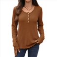 thumbnail image 1 of Blusas de Mujer, Corte Entallado, Cuello en V, Botones, Camisa Henley Color Caramelo XL, 1 of 10