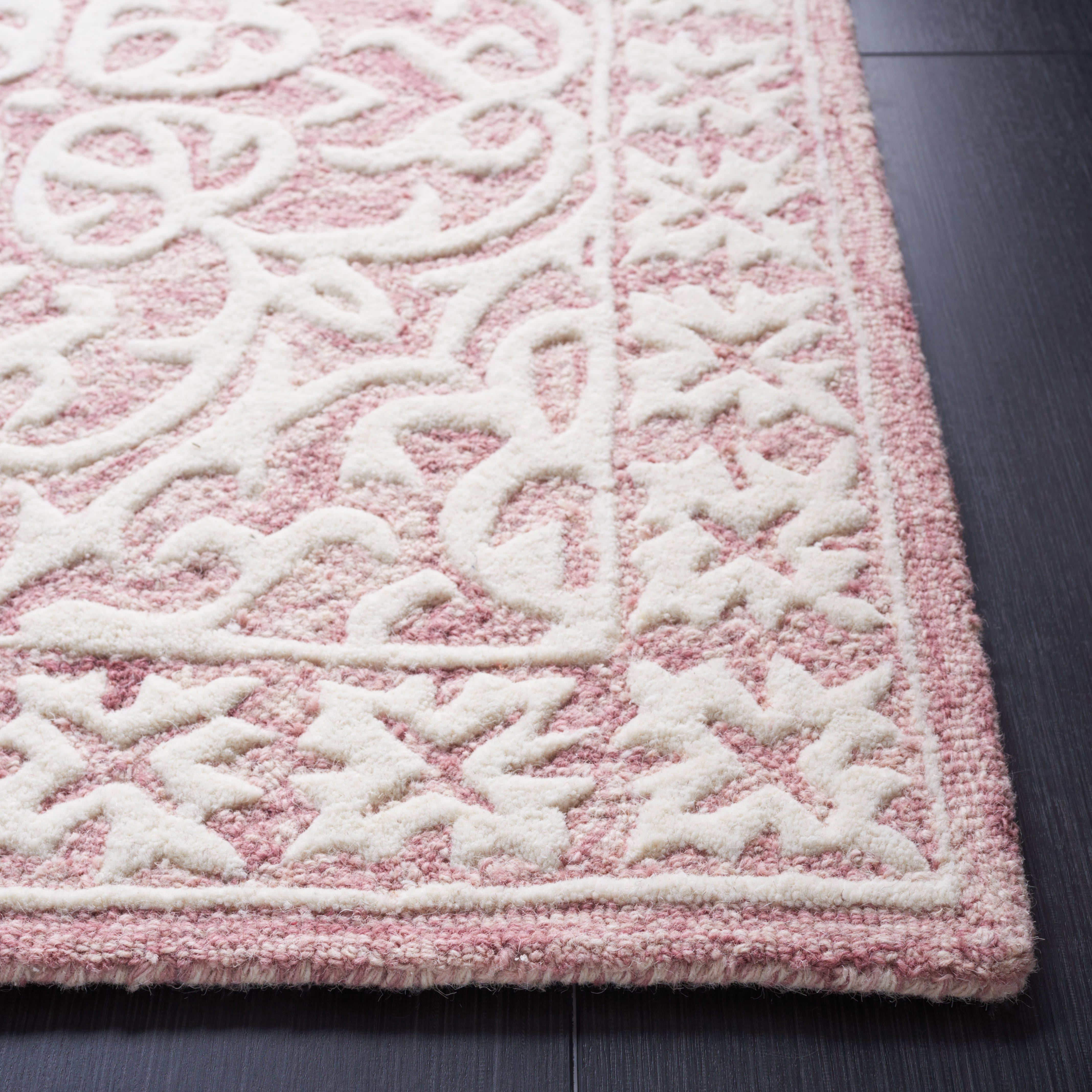 SAFAVIEH Metro Joshua Medallion Area Rug, Pink/Ivory, 3' x 5'