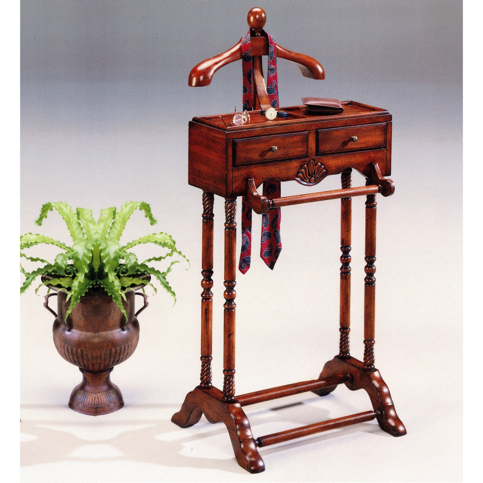 Butler Plantation Cherry Valet Station