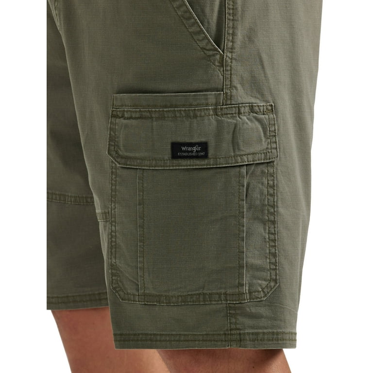 Wrangler cargo shorts store at walmart