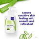 thumbnail image 3 of Limpiador facial Clean & Clear con aloe vera, 220 ml, sensible al acné, 3 of 9