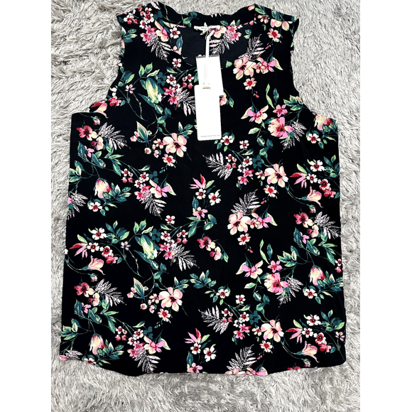 Pleione Size S Black Floral Sleeveless Scalloped Neck Top in black tropical