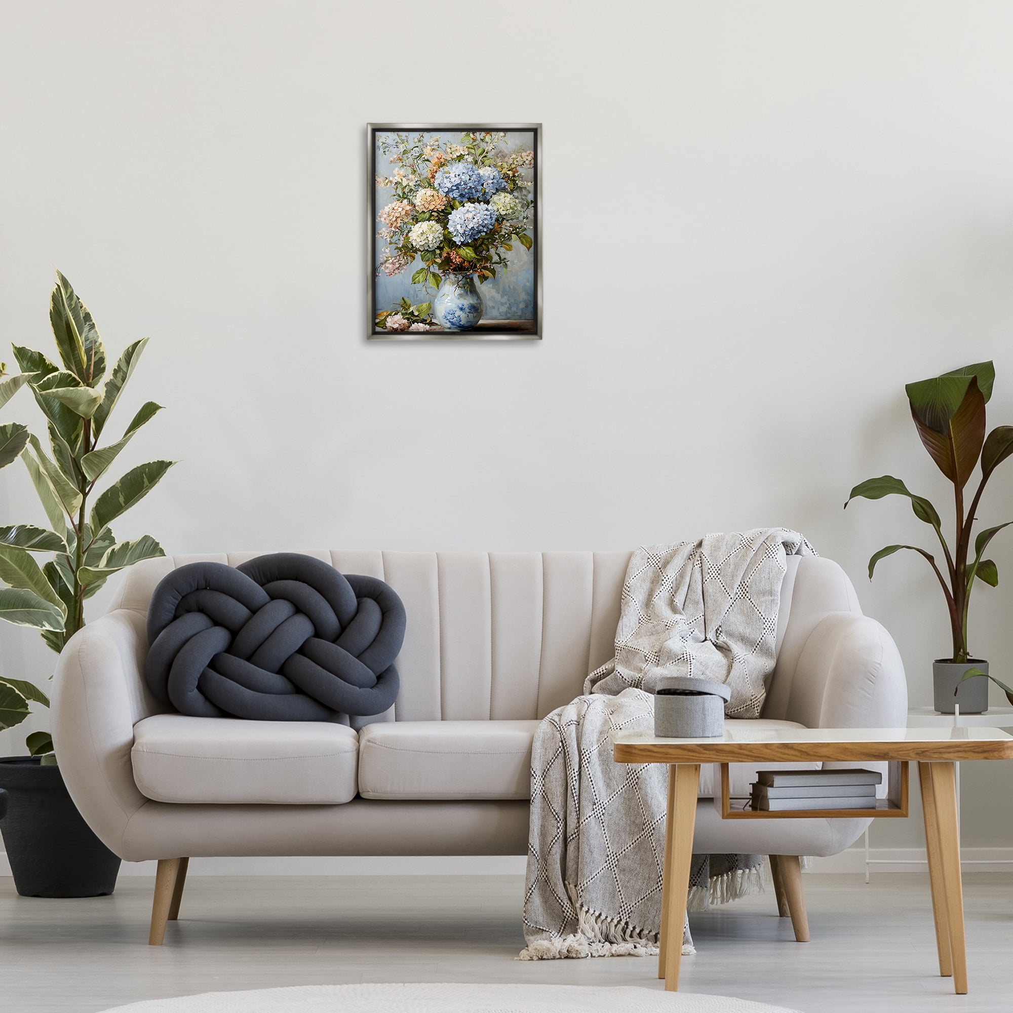 Stupell Industries Classic Hydrangeas & Leaves Floral Painting Gray Floater Framed Canvas Art Print Wall Art, 17 x 21
