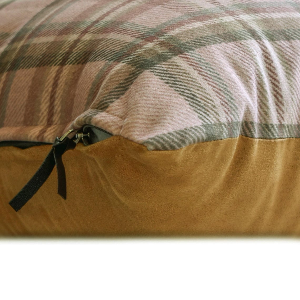 Winter Plaid Throw Pillow cover, 22"x22" Pink Velvet Cushion Cover, Modern Plaid Farmhouse Buffalo Check Pillow Cover For Sofa Couch, Hotels, living Room, Bed Room - Plaidscape Pink