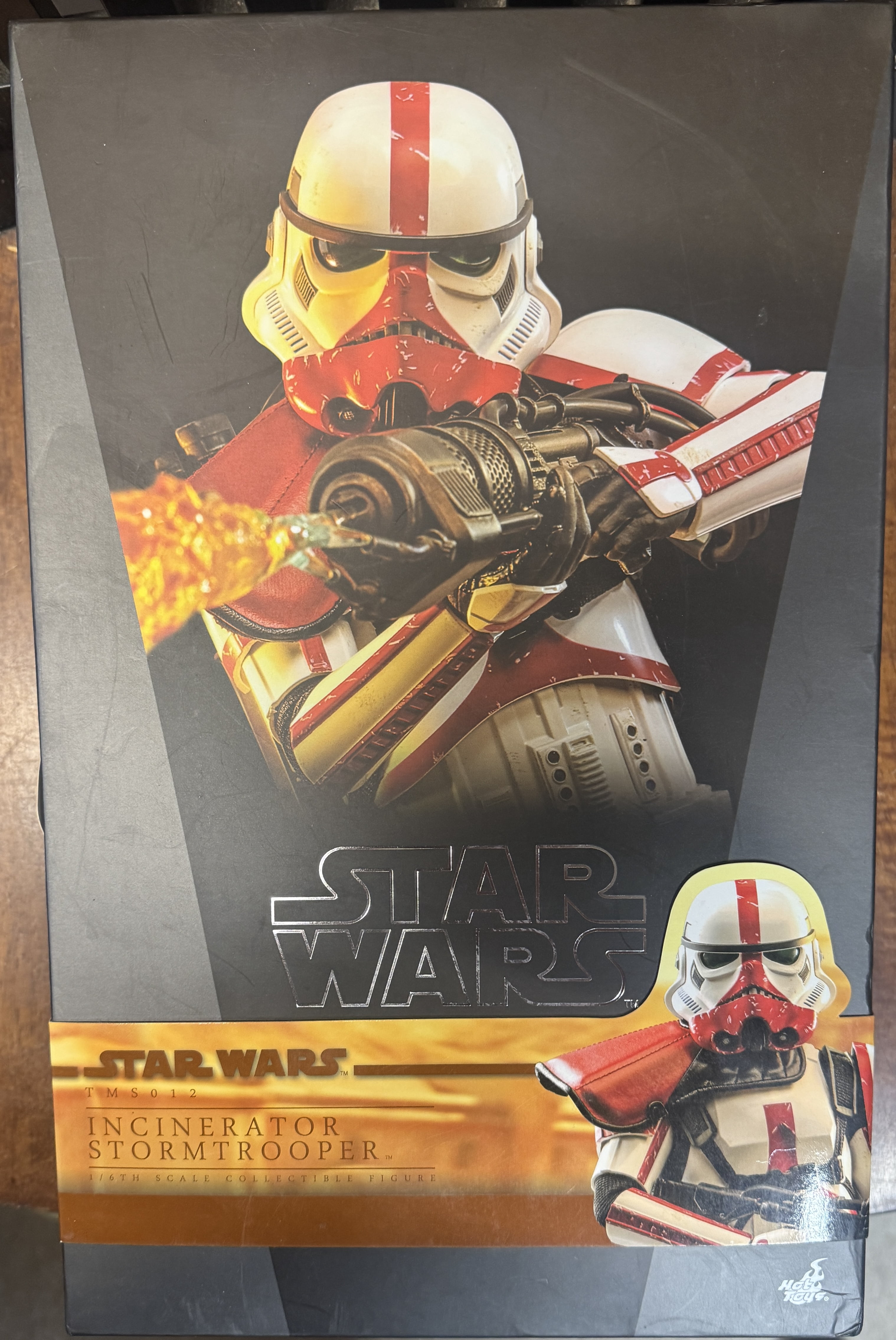 Pre-Owned Star Wars The Mandalorian Incinerator Stormtrooper Collectible Figure