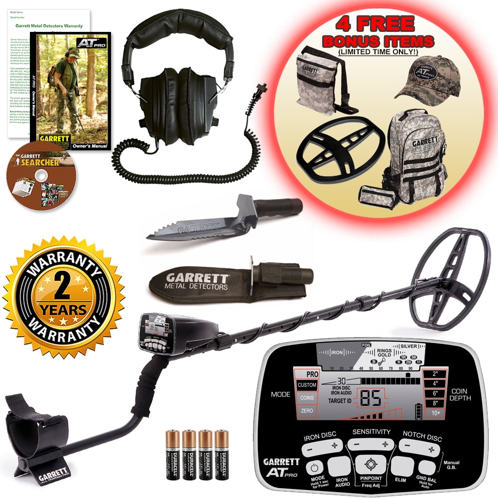 Garrett AT Pro Waterproof Metal Detector with Edge Digger & Accessory
