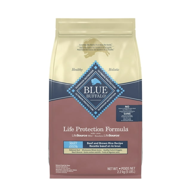 Blue Buffalo Life Protection Formula Natural Adult Small Breed Dry Dog Food, Beef and Brown Rice 2.2KG