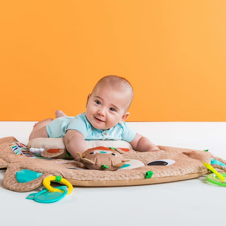 Kitchen Floor Crafts: Sensory Tummy Time Mat (adult supervision