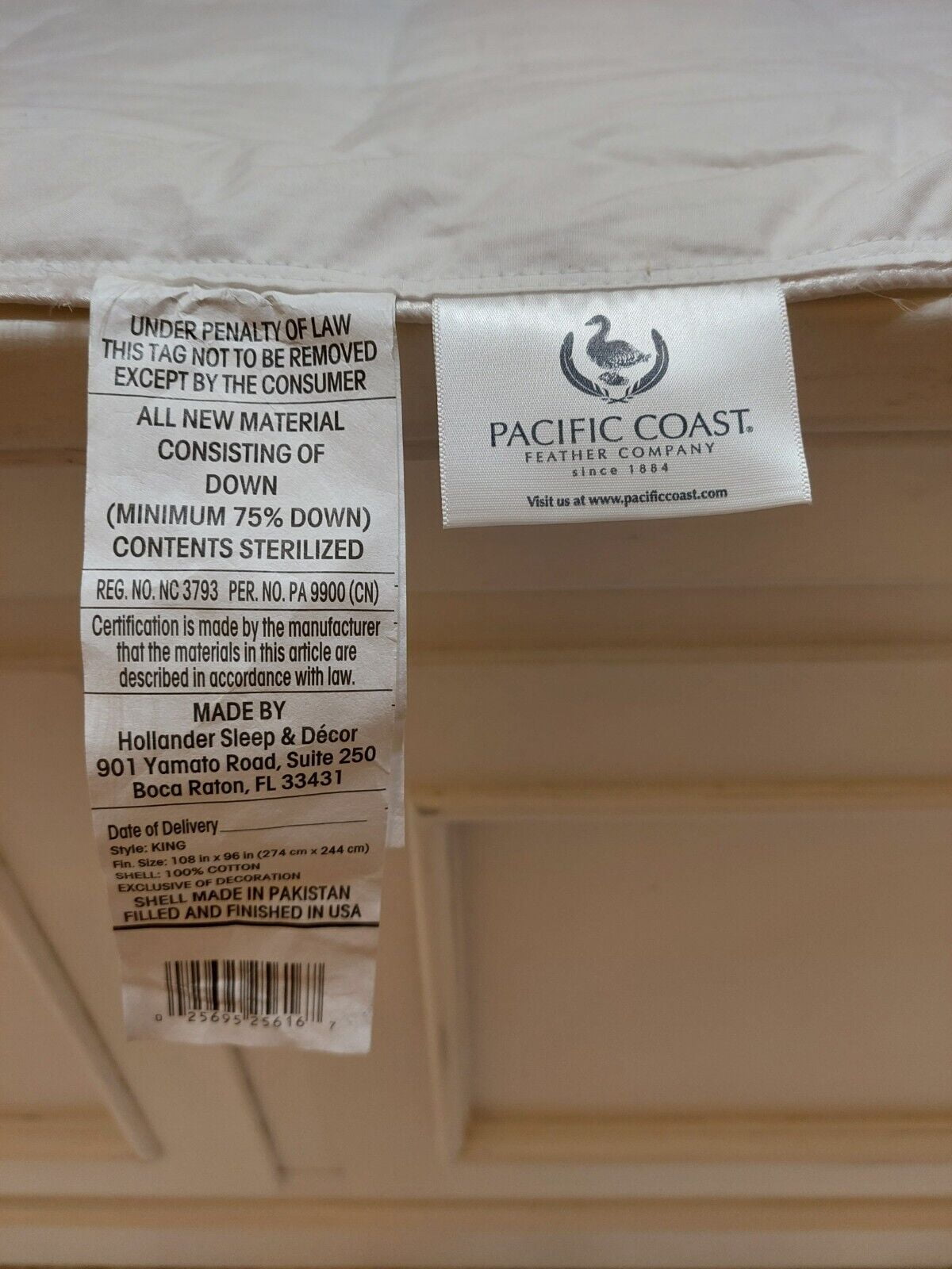 Pacific Coast Feather Co Gray Duck Down 230TC White Hotel Luxury Lightweight Blanket - King