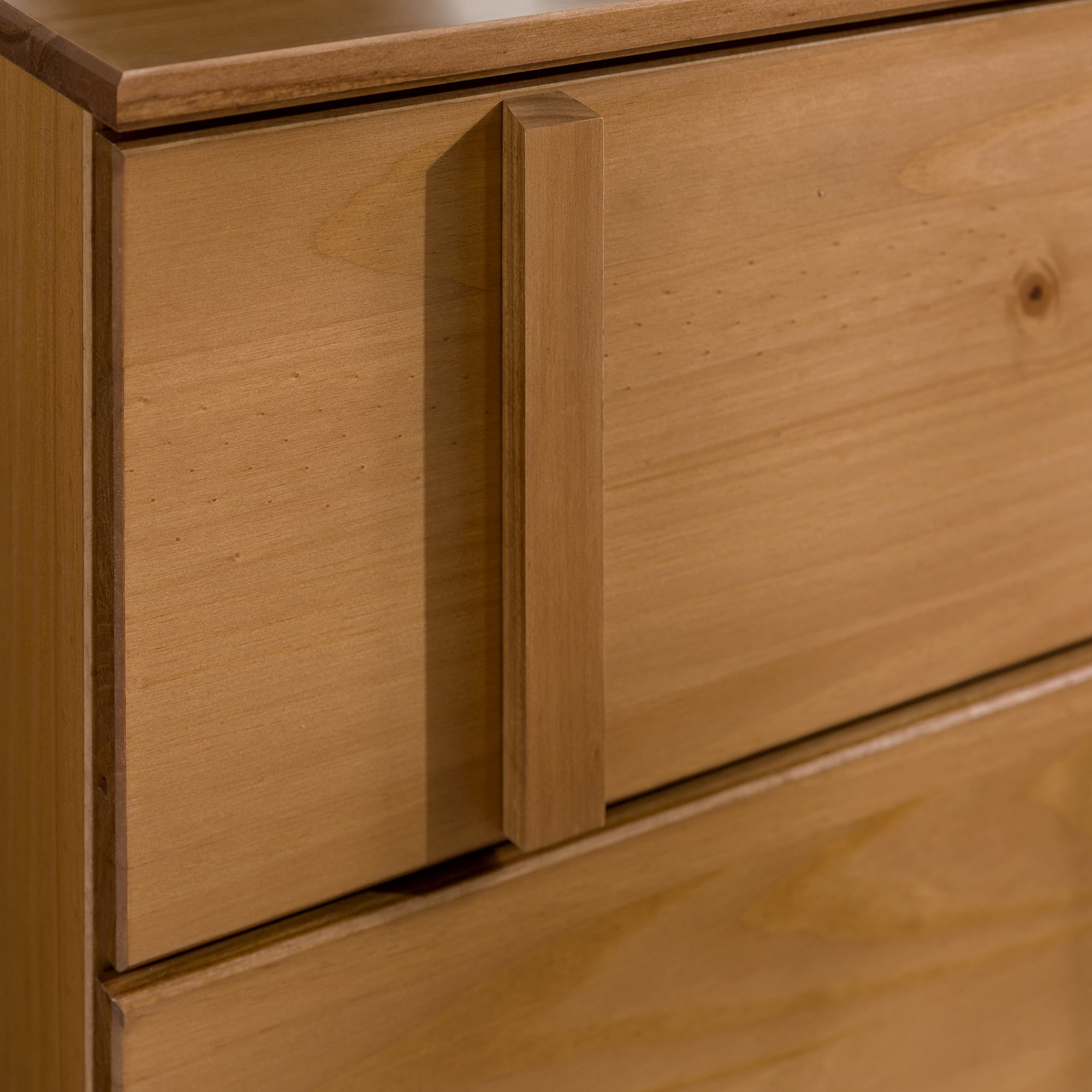Walker Edison 20” Contemporary Vertical Drawer Pulls Solid Wood Nightstand, Caramel