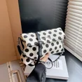 thumbnail image 2 of Bolsos de mano de diseñador de lujo de gran capacidad para mujer, novedad de 2024, bolsos cruzados de hombro suaves con cadena de moda, bolsos con lazo y lunares, bolsas para mujer, 2 of 5