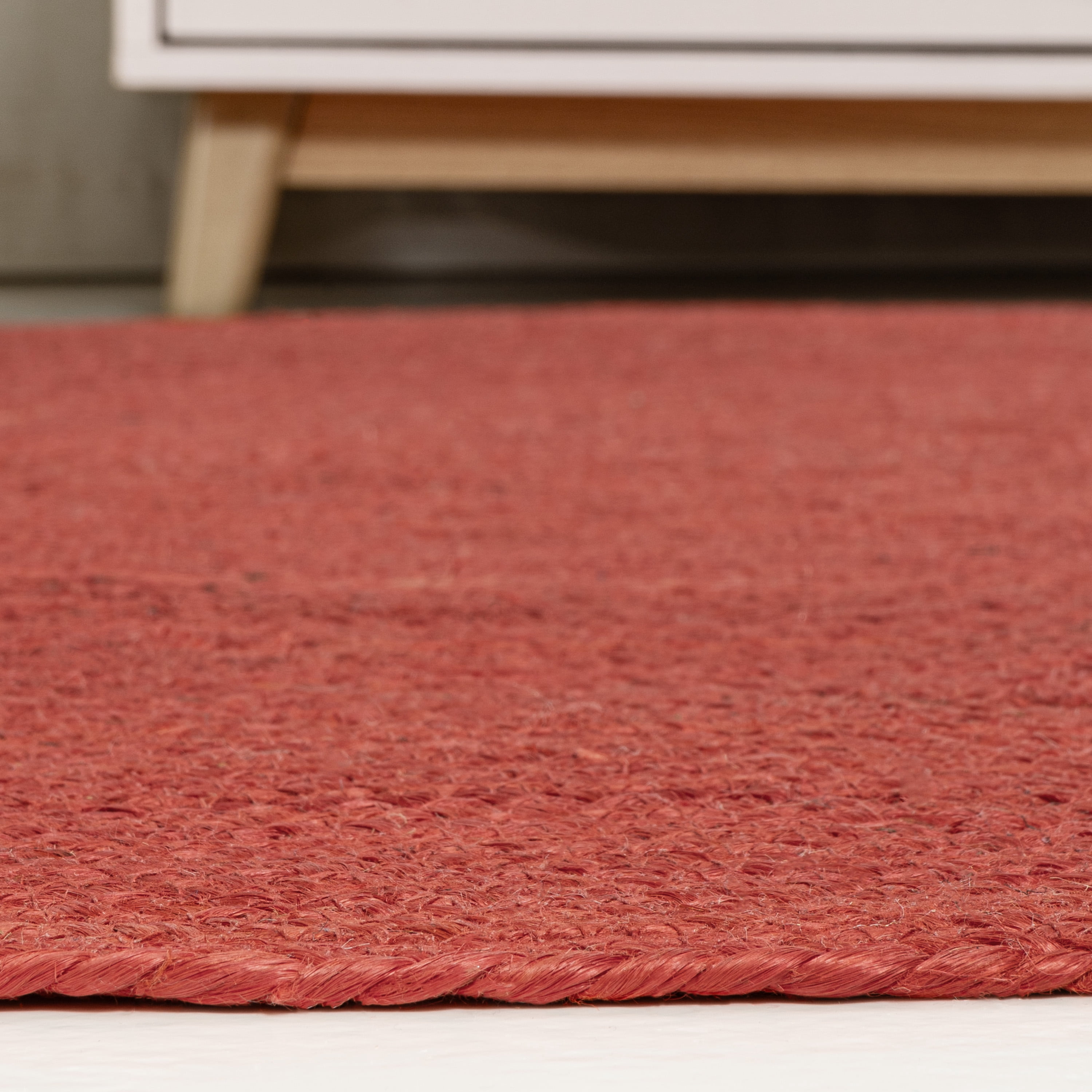 JONATHAN Y ANSA 6' Round Area Rug, Zara Braided Coastal Cottage Jute - Red, RNF116A-6R